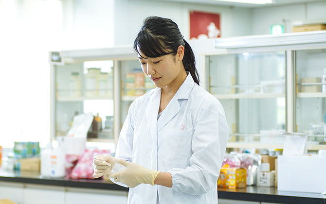 職種紹介 新卒採用 アース製薬 企業情報 職種紹介 新卒採用 アース製薬 企業情報